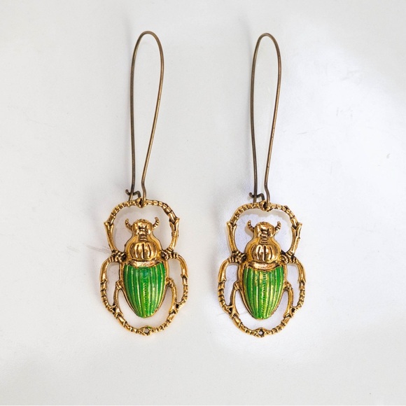 ✨Anthropologie Bitela Beetle Drop Earrings - Picture 2 of 6